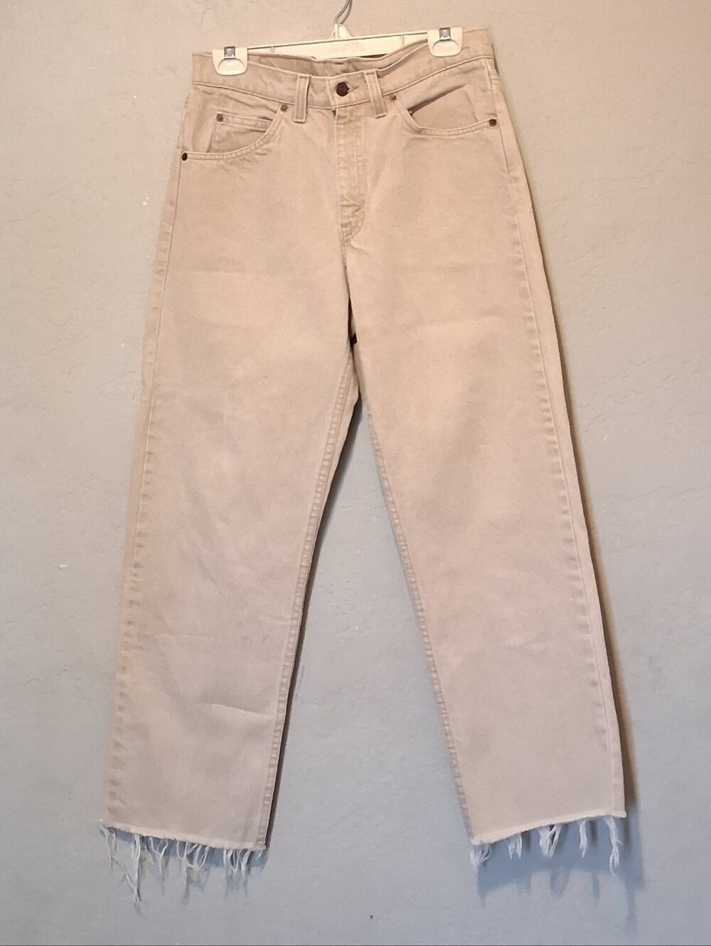Vintage 90s Levis 550 Relaxed Fit Straight Leg Jeans 31X32 Crop Raw Hem Rigid